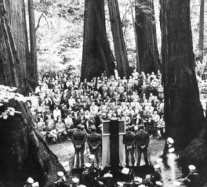 The Memorial Service for President Roosevelt among the redwoods at Muir Woods on May 19, 1945. Courtesy of The Bancroft Library, University of California, Berkeley.