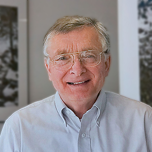 Headshot portrait of Dave Van de Mark, environmental conservation and landscape photographer.