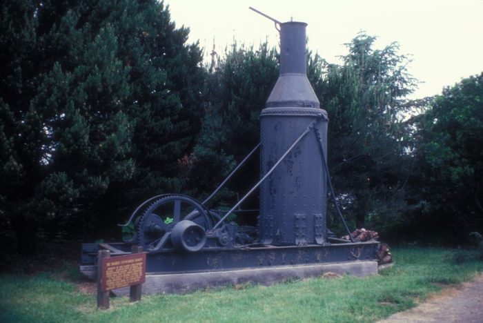 A logging engine at Fort Humboldt State Historic Park. Photo by Jerrry and Roy Klotz MD, Wikimedia Commons