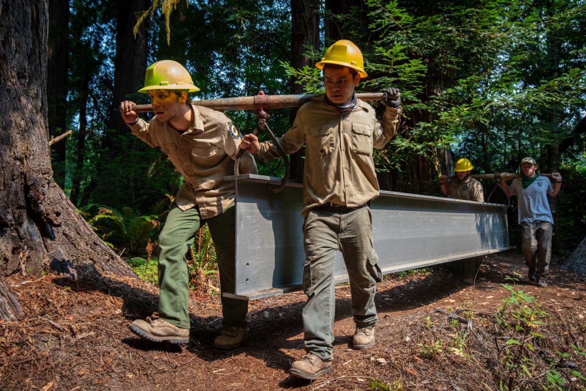 Grove of Titans trail building crew, 2021